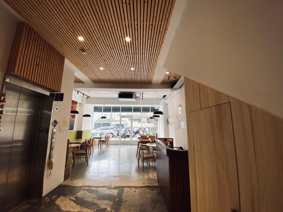 良文旅 Ryou Hotel Tainan Zewnętrze zdjęcie